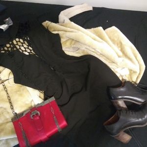 NWT Thrilling view dress sz S